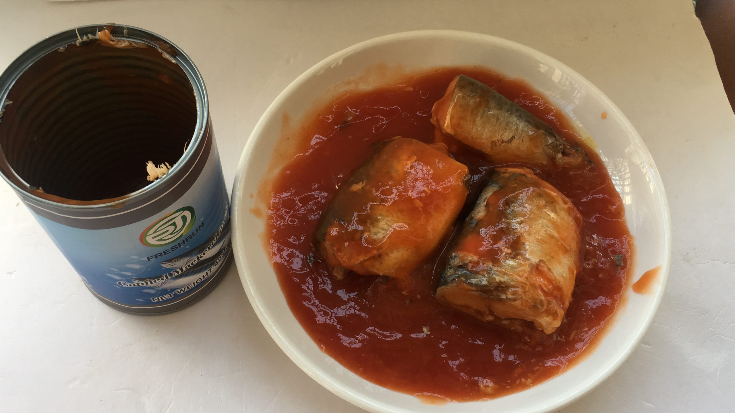 Canned mackerel in tomato sauce